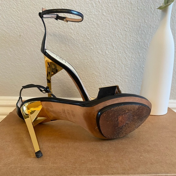 Herve Leger Gold Heel Size 7 - Picture 5 of 6